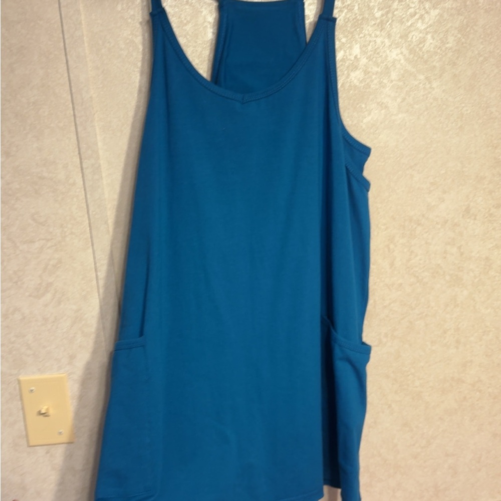 Sleeveless Blue Pocket Tank Top